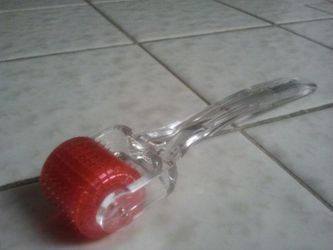 New Microneedle roller plus Guide send by email