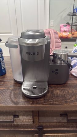 Keurig coffee pod maker