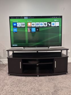 Sony TV - 48 inch + TV unit + Chromecast