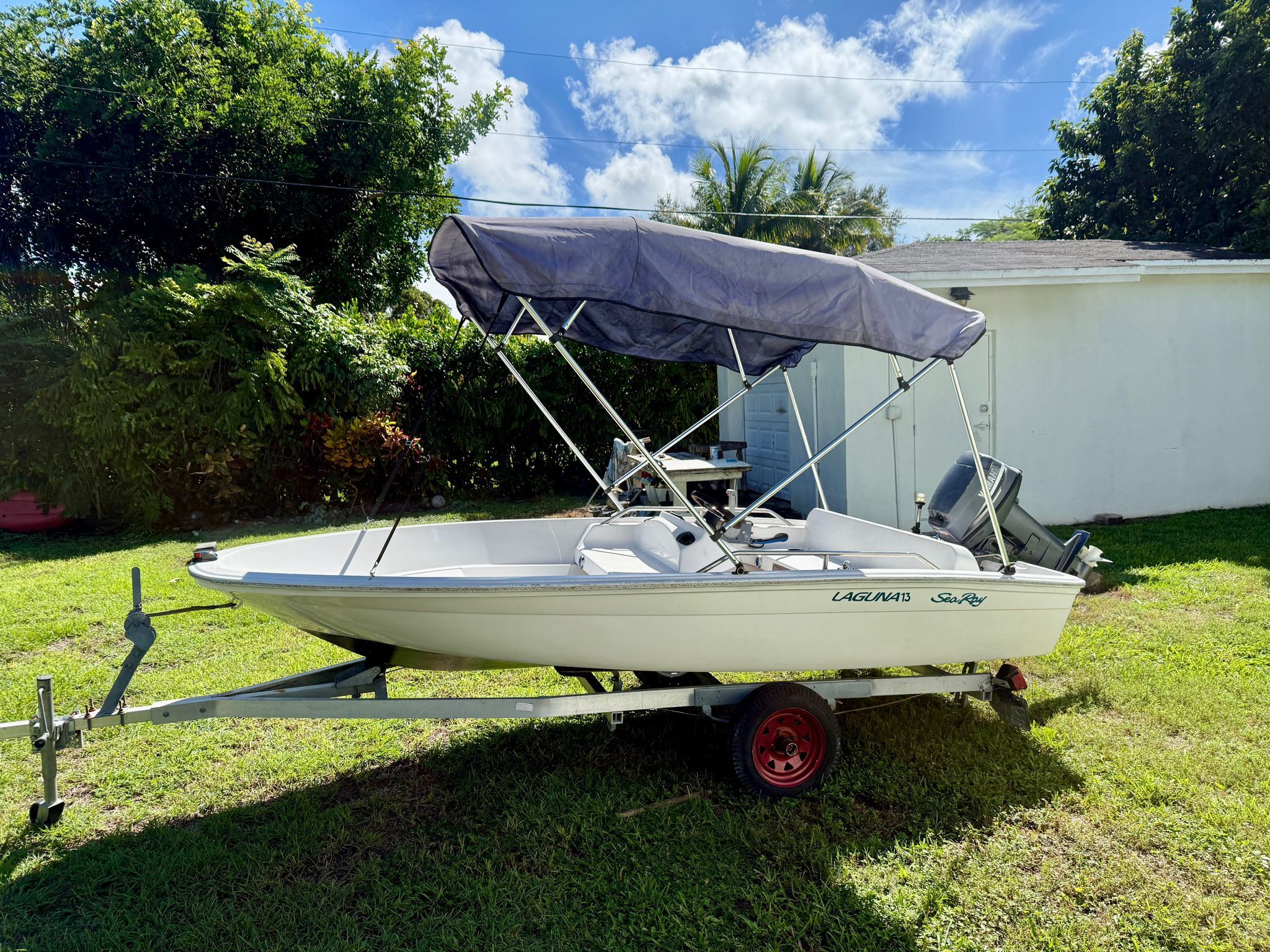 13 ft Flats boat Skiff Jon Boat Boston Whaler