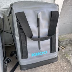 2 igloo welded backpack Coolers /waterproof