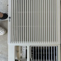 LG 7,500 BTU Window Air Conditioner, Cooling & Heating - Cleaned and Functional - SEND OFFERS!