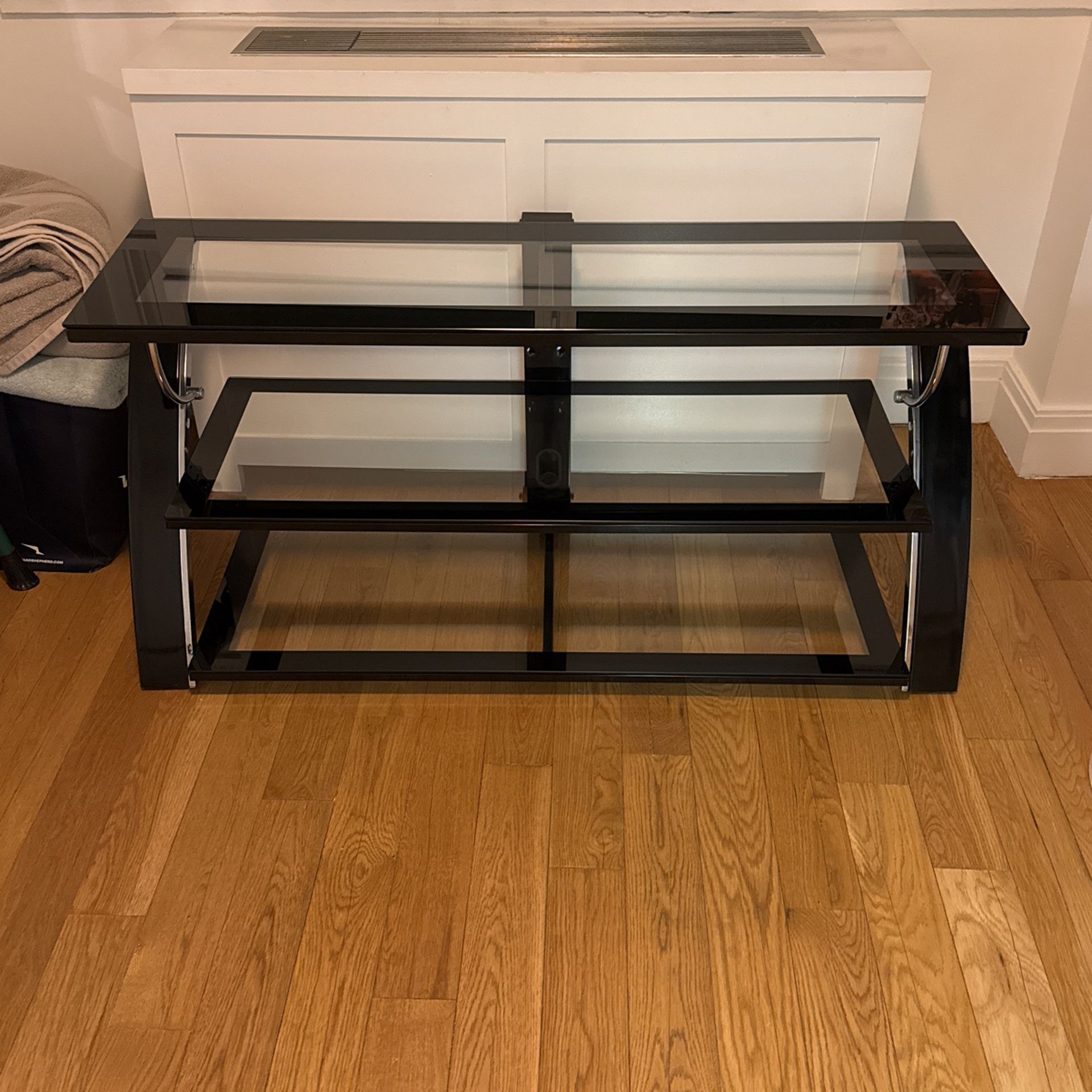 Glass And Chrome tv Stand
