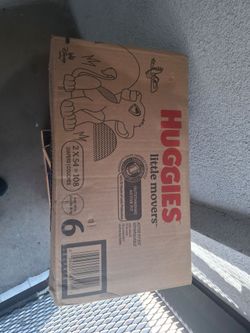 HUGGIES SIZE 6 104 DIAMPERS $45