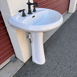 Pedestal Bath Sink