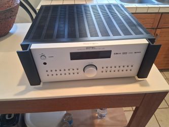 Rotel RSX 1058 surround reciever