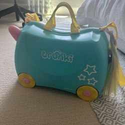Trunki Ride-On Kids Suitcase | Tow-Along Toddler Luggage | Carry-On Cute Bag with Wheels | Kids Luggage