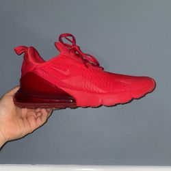 Nike Airmax 270 Red 9.5