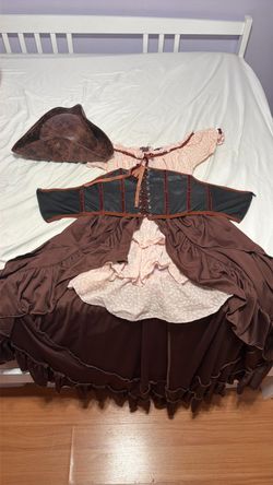 Pirate Costume (Size Small)