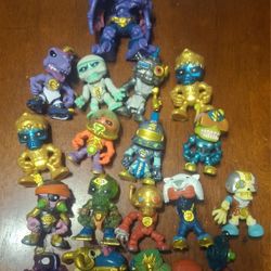 TREASURE X TOYS