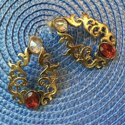  Antique Finish gold tone Bollywood Indian EARRINGS with Red stone. NWOT