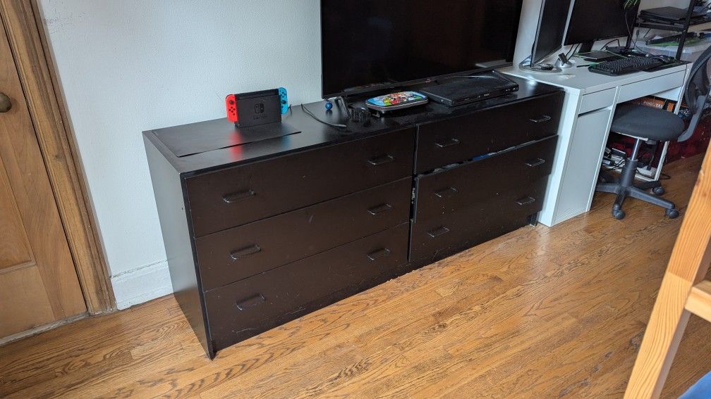 Black 6 Shelf Dresser