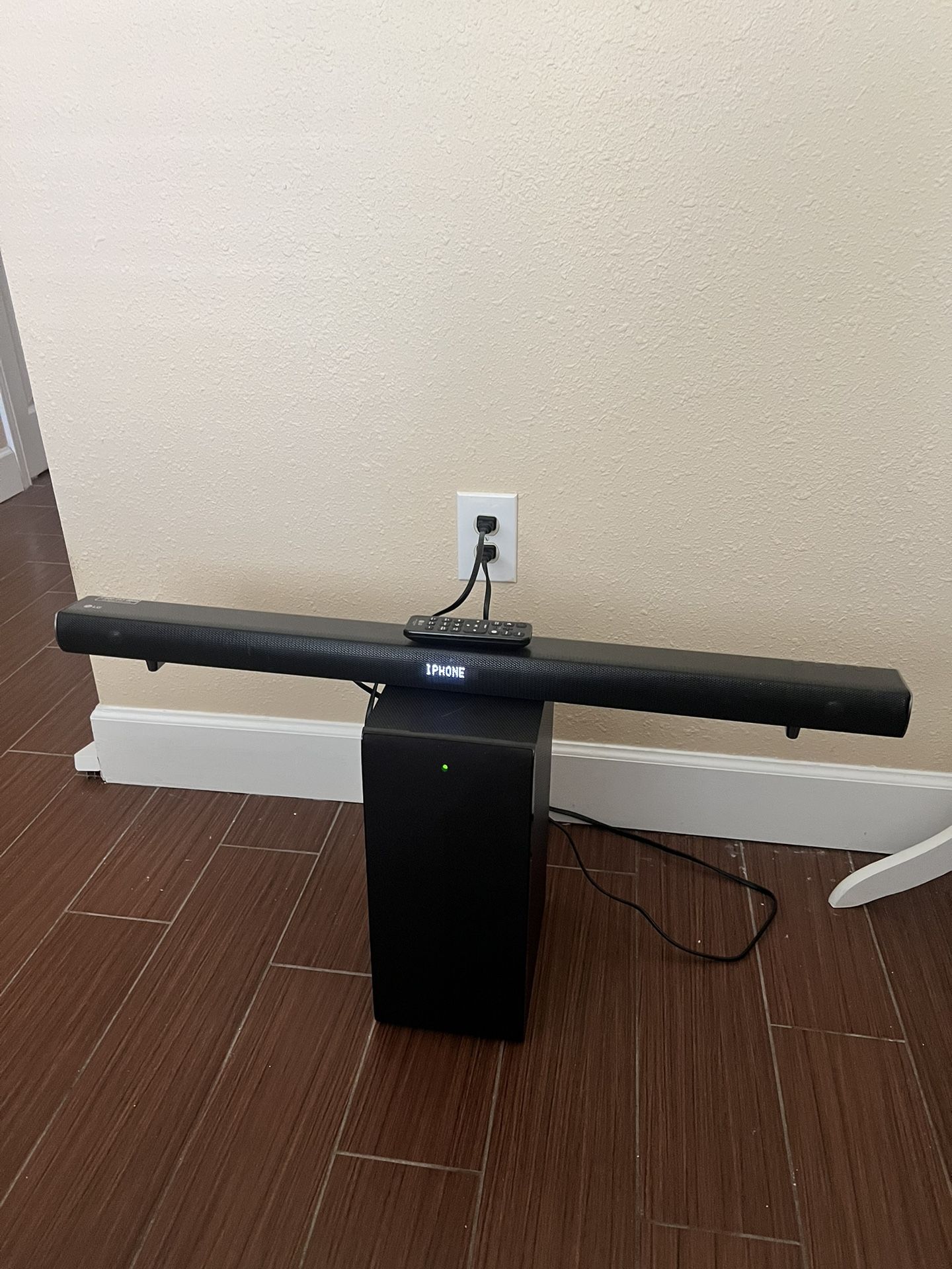 LG soundbar with Subwoofer and Remote