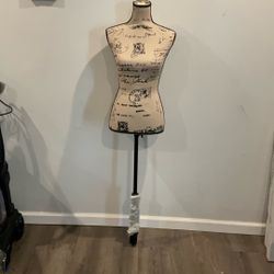 Sewing Mannequin (No Base)