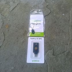 YubiKey 5C NFC with Lanyard TWO FACTOR IDENTIFICATION ( Brand New )