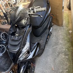 Fly Wing Jog 150cc Moped