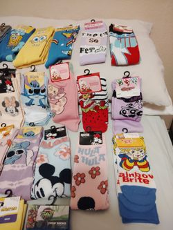 Disney Nickelodeon and other characters socks brand new