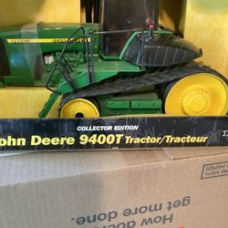Old Stock 1:16 Scale John Deere 9400t Tractor