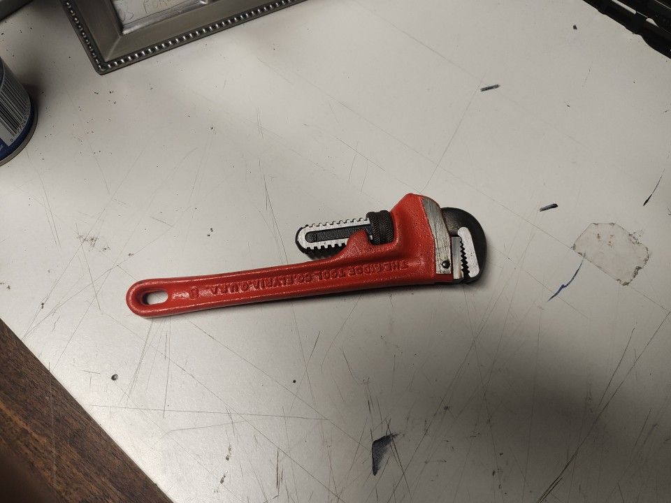 Rigid 8 Pipe Wrench New