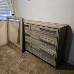 Dresser with Mirror 61L 16W 36H Delivery Available 