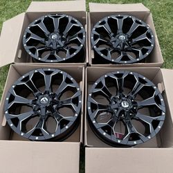 (4) 20” Fuel Wheels - Fuel Assault D576 