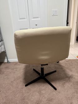 Wide Comfy Chair