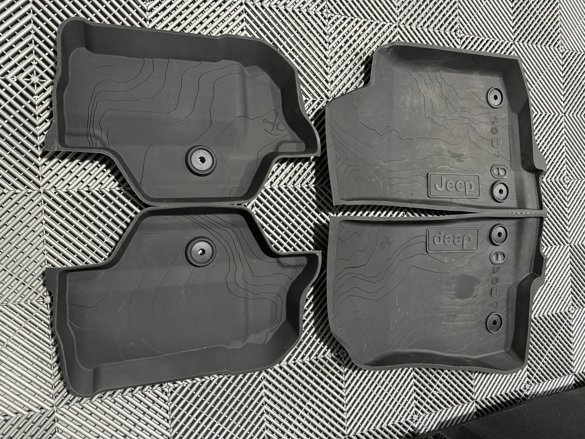 Jeep Wrangler JL Floor Mats