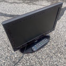 🔥 Samsung 22-Inch LCD HDTV – Like New – Remote Included