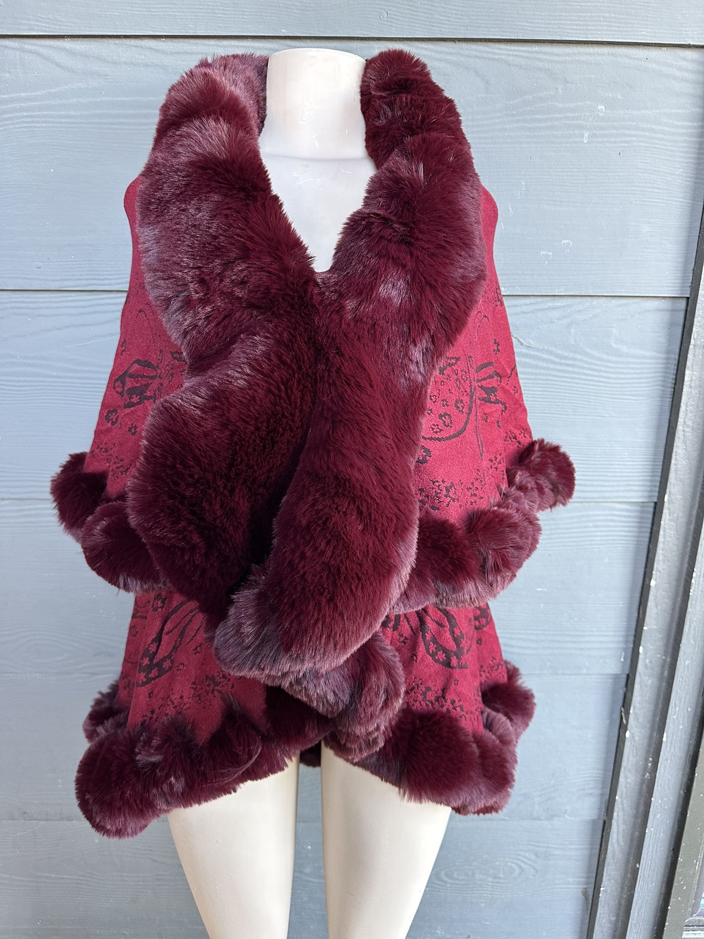 ABRIGOS PONCHOS PARA DAMAS MUY ELEGANTES DIFERENTES COLORES