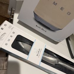 Smeg Knife Block 