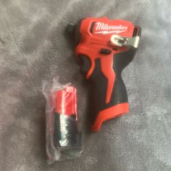 M12 Impact Driver Milwaukee 