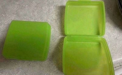 2- Tupperware Sandwich locked boxes- BRAND NEW