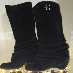 Size 8 Ladies Boots 