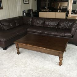 Arizona Leather (2) Peice Sectional 