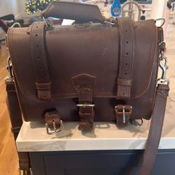Saddleback Leather Classic Briefcase 