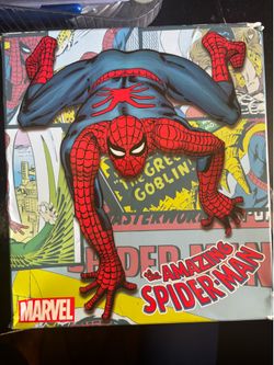 MEZCO Spider-Man