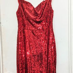 Red Elegant Sequin Gown Large