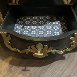 Hand Made Side Table (GOLD Style ) 