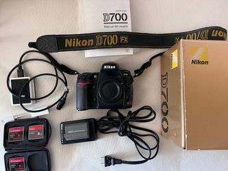 Complete underwater photography system with housing and ports and more!
