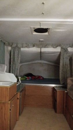 2003 pop-up trailer