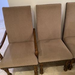 6 Dining Room Chairs 