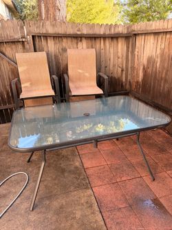 Patio table