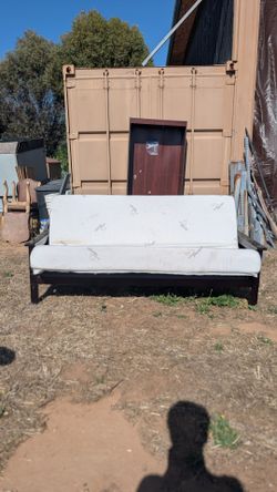 ***Futon Bed/Couch (good condition)***