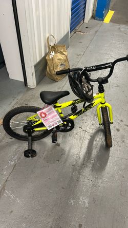 ROCK IT.  HUFFY 18  KIDS  BIKE