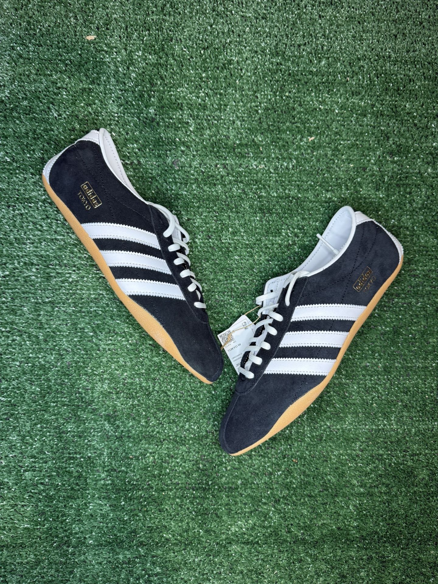 NEW Adidas Tokyo 'Black White Gum' Women’s Size 10.5