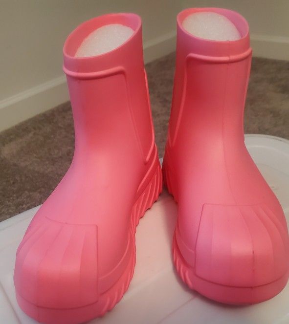 Adidas Original AdiFOM Superstar Boots In Hot Pink