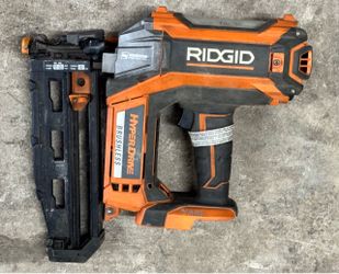 RIDGID 18V HyperDrive Brushless 16-Gauge Straight Finish Nailer (Model R09892)