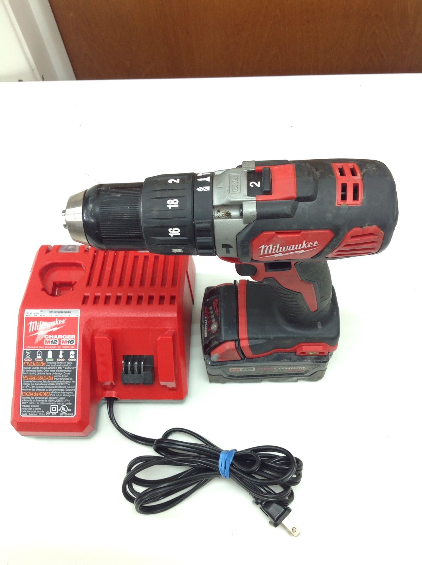 Milwaukee m18 2607-20 cordless 1/2" hammer drill driver-18 volt