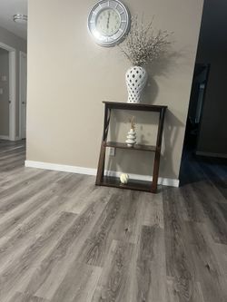 shelf  good condition