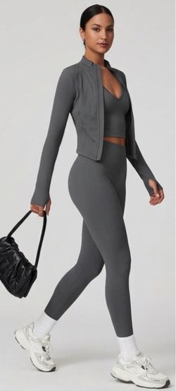 Women’s 3 Piece Yoga Set Gray Activewear Outfit